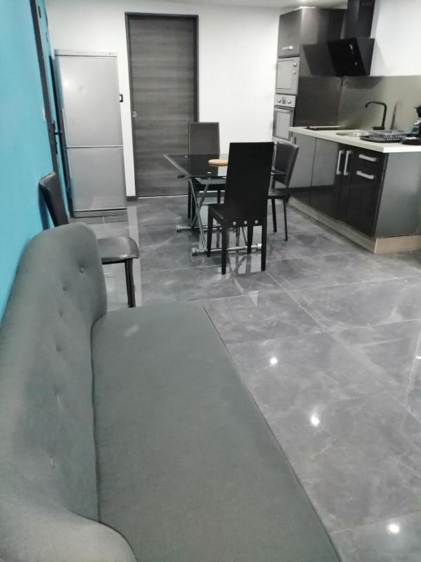 Appartement Tout Proche De Bourg-En-Bresse Peronnas المظهر الخارجي الصورة
